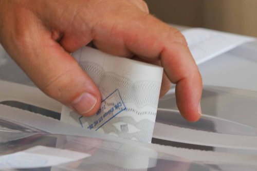 Пловдив сменя &bdquo;тъмните стаички&ldquo;: 1450 нови паравана срещу снимането на бюлетини