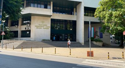 Отличниците на Техническия университет в Пловдив: Остават ли в България или тръгват навън