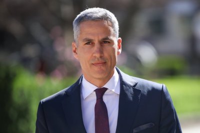 Андрей Гюров отива в Париж за ядрената енергия: ЕС търси общ курс и енергиен суверенитет