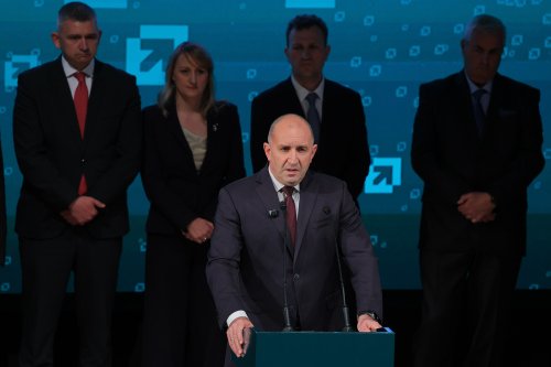 Румен Радев: Нашата цел е да съхраним мира и да не въвличаме България във войни