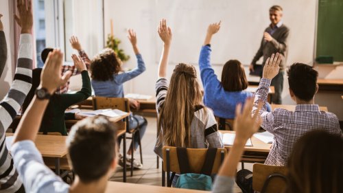 Пловдив натиска за връщане на децата в клас: Механизмът дава резултат, но проблемите остават