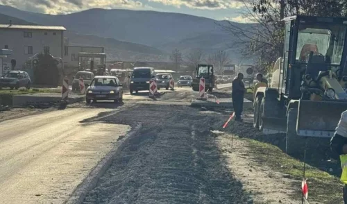 Жители от Първенец протестираха с искания за пътни ремонти