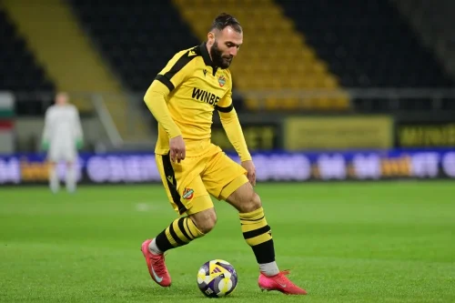 Балоянис с мач номер 100 за Ботев