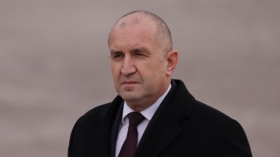 ЦИК спря коалиция, имитираща партията на Румен Радев