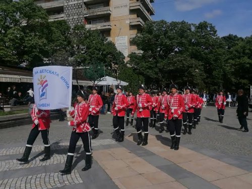 Пъстро карнавално шествие ще отбележи Международния ден на детската книга