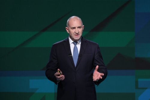 Румен Радев с остро послание преди изборите: Никой отвън не може да ни казва за кого да гласуваме (ВИДЕО)