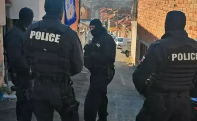 5 440 евро, списъци с имена и записи от камери: Полицията разследва схема за купуване на гласове в Септември