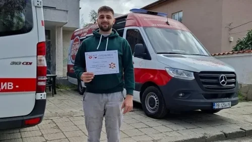 Рекорд! Над 50 души дариха кръв при акция в "Коматево"