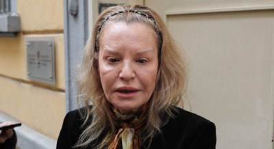 Търговският регистър блокира оставката на Стефка Костадинова от БОК: Липсват ключови документи