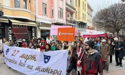 Театърът излезе на улицата: Пловдив превърна центъра в жива сцена