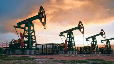 Азиатските борси се сринаха, петролът тръгна нагоре след ултиматума на Тръмп към Иран