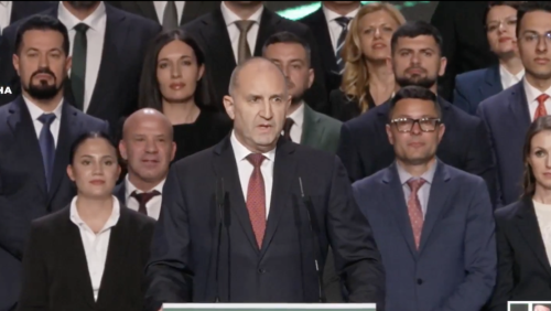 Румен Радев: Никакви коалиции с ГЕРБ и ПП-ДБ, тъй като техният общ ментор е Делян Пеевски!