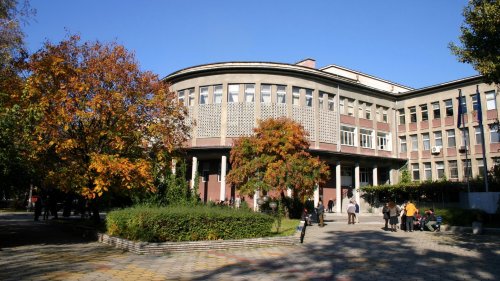 УХТ &ndash; Пловдив запълни над 80% от приема още на първо класиране