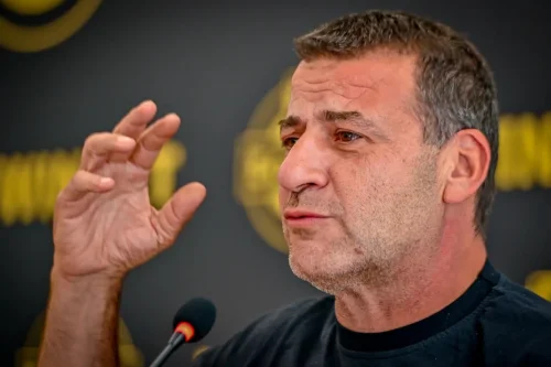 Филипов след загубата от &bdquo;Арда&ldquo;: &bdquo;Лесно е да плюеш по форумите&ldquo; &ndash; и напомни за &bdquo;Купа за 9 млн.&ldquo;