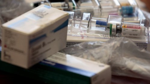 Отказът от ваксини излезе скъпо: Съдът потвърди глобите за баща от Пловдив