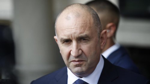 Радев затяга контрола: Край на плащанията &bdquo;само по документи&ldquo; и 24/7 линия за сигнали
