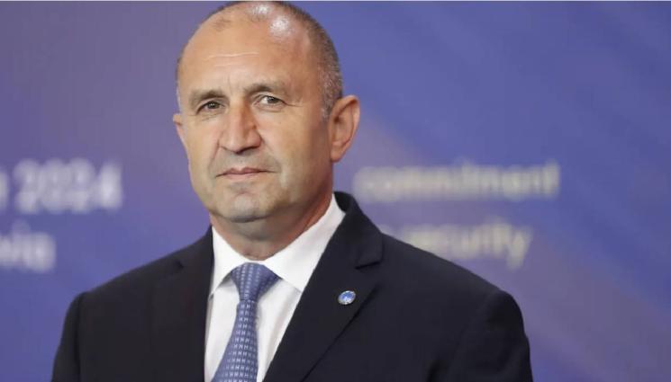 Румен Радев поздрави българите по случай 150 годишнината от Априлското въстание