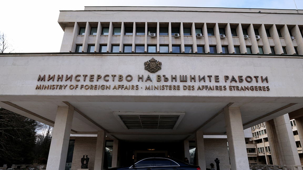 Национална стачка в Белгия спира полети и удря транспорта: предупреждение от МВнР