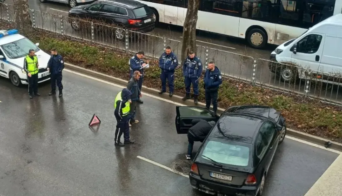 Пиян шофьор с над 3 промила катастрофира с БМВ в Пловдив, сложи триъгълник и избяга