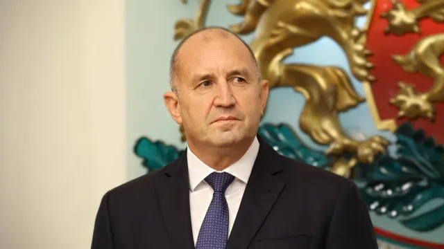 Радев с апел за мир: Военната ескалация в Близкия изток заплашва Европа