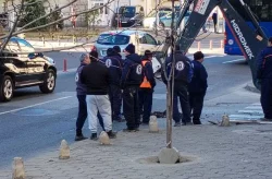 ВиК авария блокира половин платно до Съдебната палата в Пловдив: Спряна е водата в района