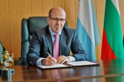 Димитър Германов &ndash; шефът на ОДБХ-Бургас, обвинен в рекет, луксозни имоти и системна корупция